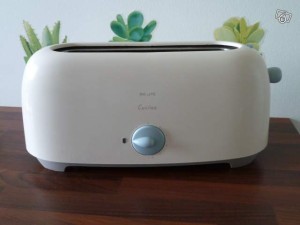 GRILLE PAIN PHILIPS CUCINA