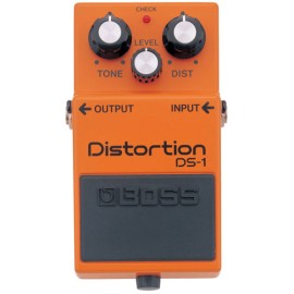 PEDALE BOSS DISTORTION DS-1