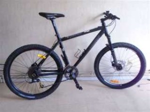 VELO DECATHLON ROCKRIDER 100% PURE MOUNTAIN