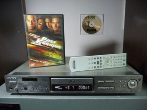 LECTEUR DVD SONY DVP-S735D