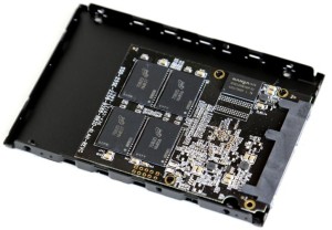 SSD 1 TO HP S700