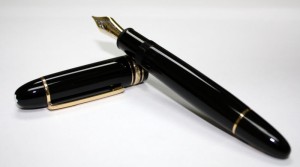 STYLO PLUME A POMPE MONTBLANC MEISTERSTUCK 4810