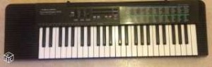 SYNTHETISEUR REALISTIC CONCERTMATE-1070