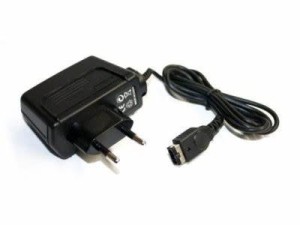 CHARGEUR DS GBA SP TRADE INVADERS 220014B