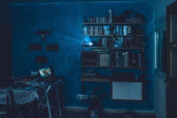 De l’ombre à la lumière : l’évolution délirante des projecteurs