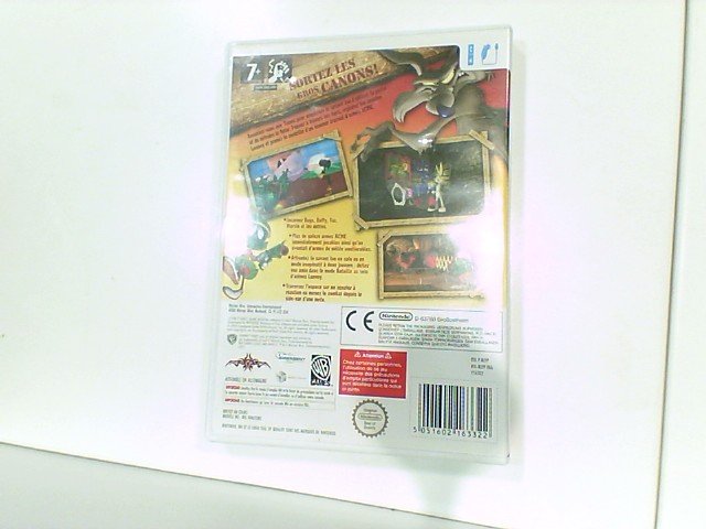 Jeu looney tunes : acme arsenal