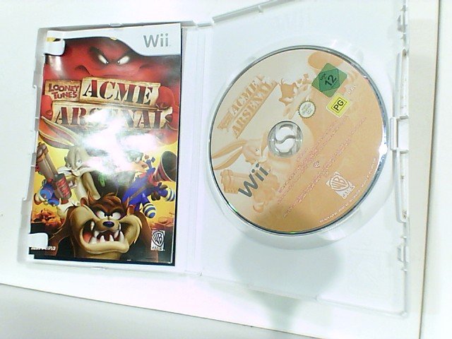 Jeu looney tunes : acme arsenal