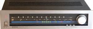 Tuner tx-520l