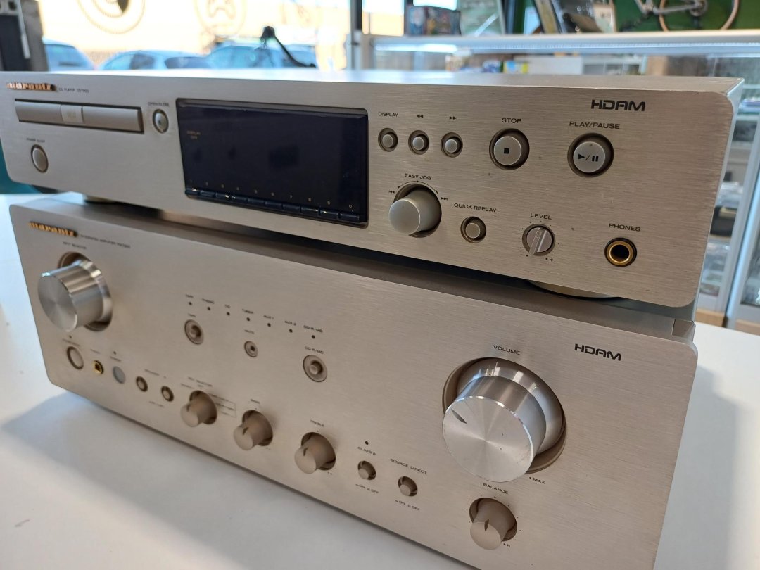 Ampli pm7200