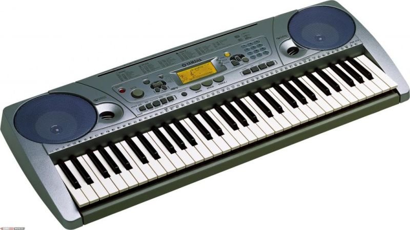 Clavier psr-273