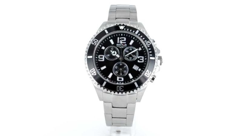 Montre a quartz 230