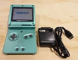 Chargeur gameboy advance sp