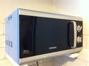 Micro onde grill ge81w