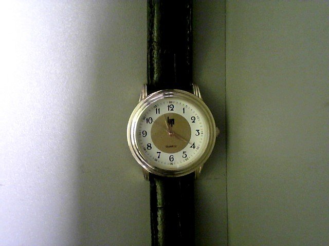 Montre a quartz quartz