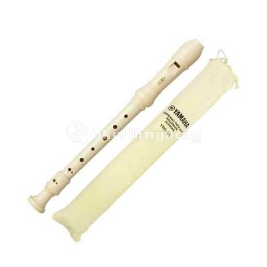 Flute a bec yrs-23