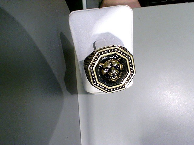 Bague plaque or