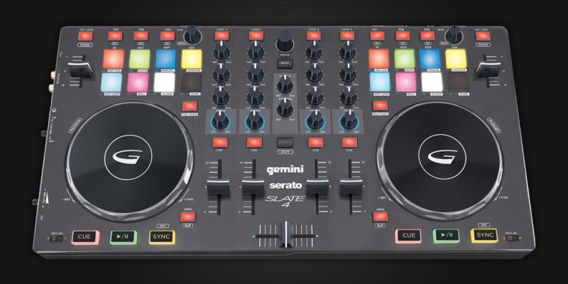Table de mixage serato slate 4