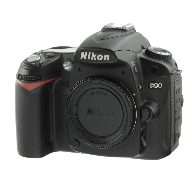 Reflex d90 boitier nu