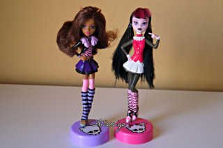 Figurine high