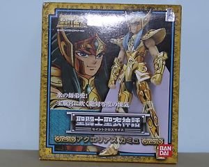 Figurine myth cloth verseau