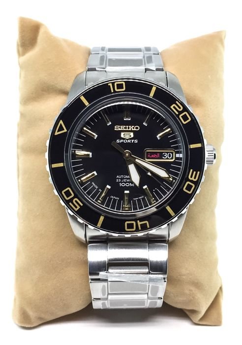 Montre a quartz 7s36-04n0
