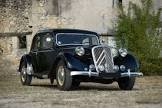 Voiture miniature traction avant 15-six