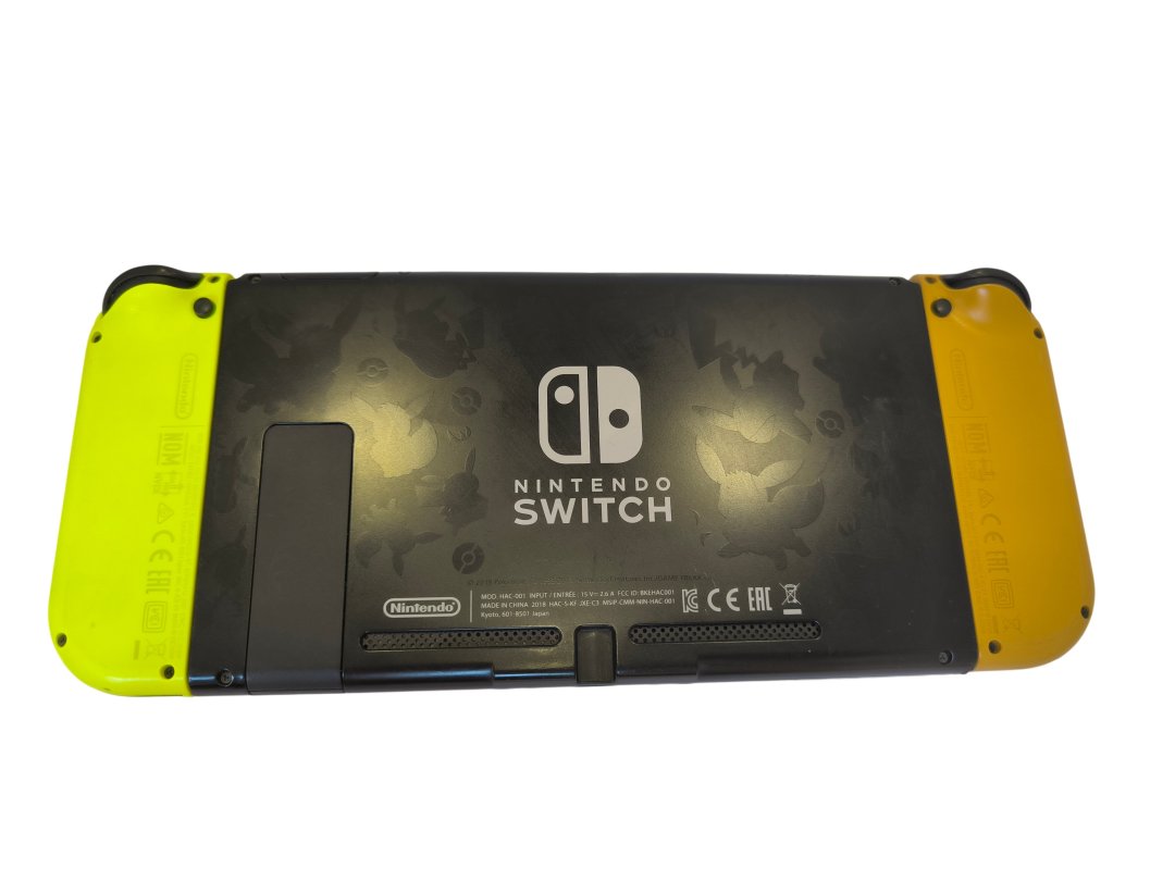 Switch pikachu & evoli