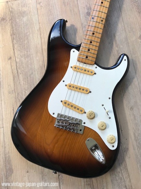 Guitare electrique type strat