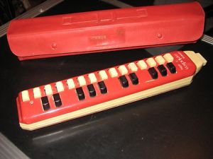 Melodica alto