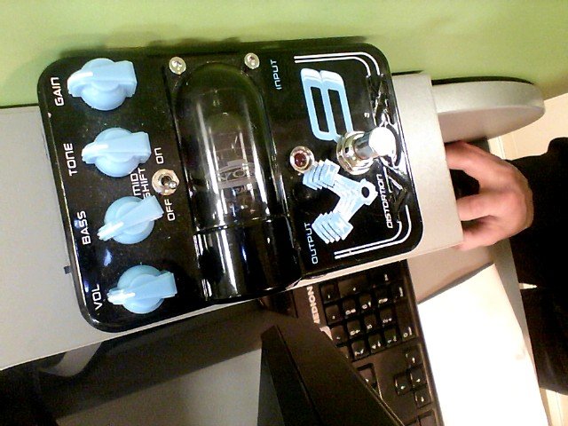 Pedale distorsion tg1-v8ds tone garage v8