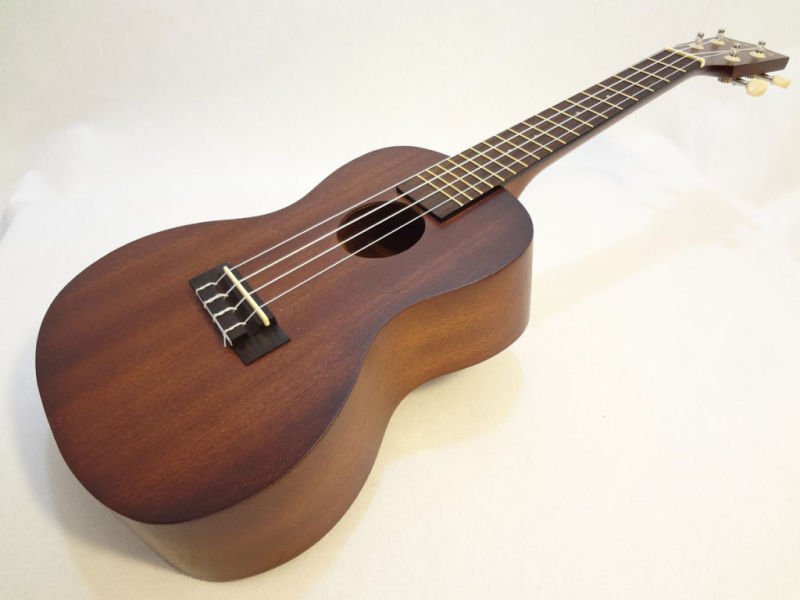 Ukulele mk-c