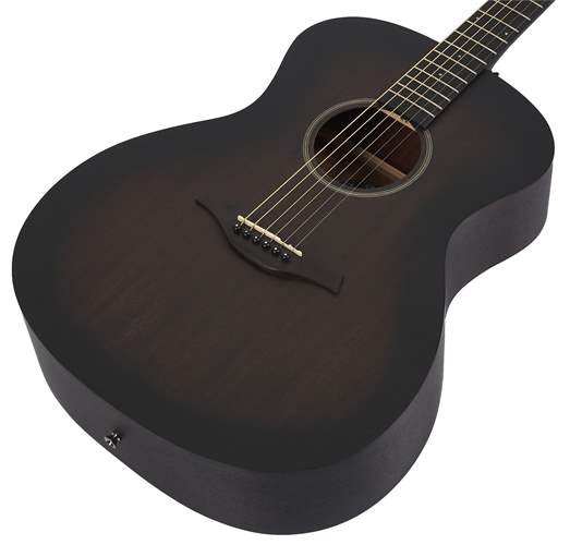 Guitare v660wk