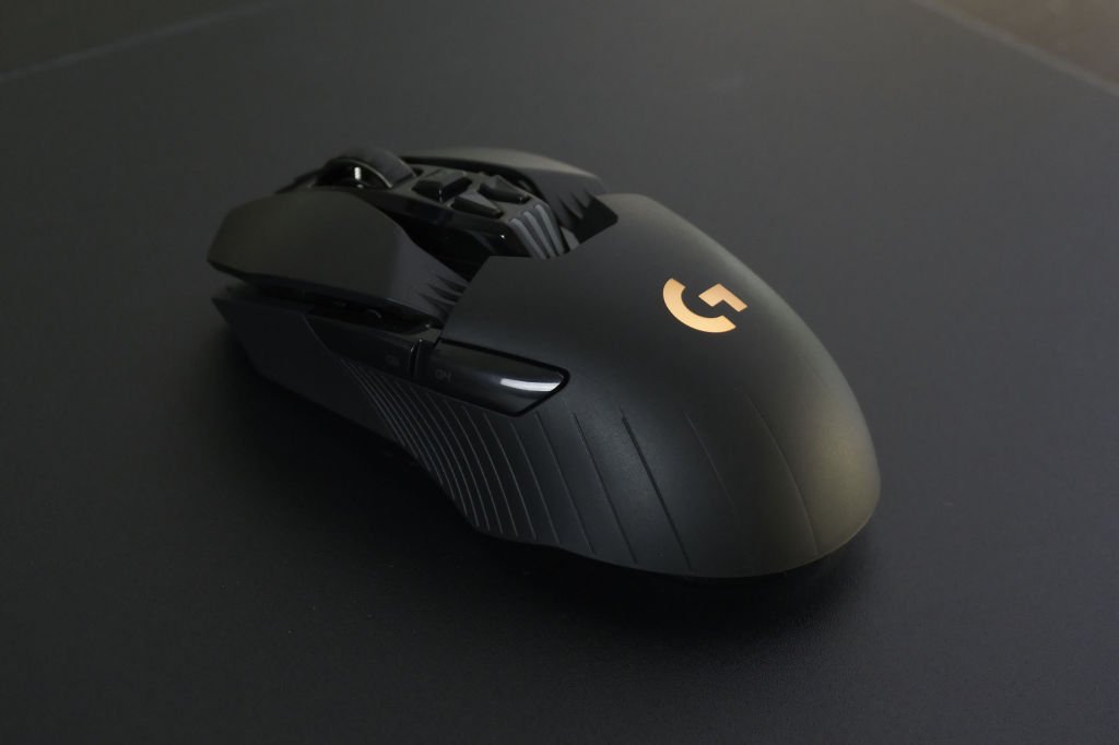 Souris gaming g903