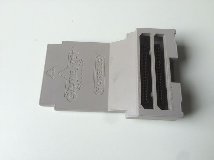 Adaptateur nes gamekey adaptor