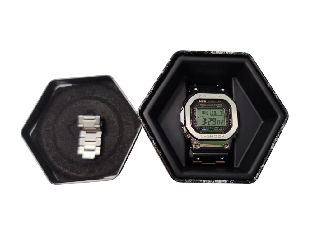 Montre a quartz g shock gmw-b5000d-1er