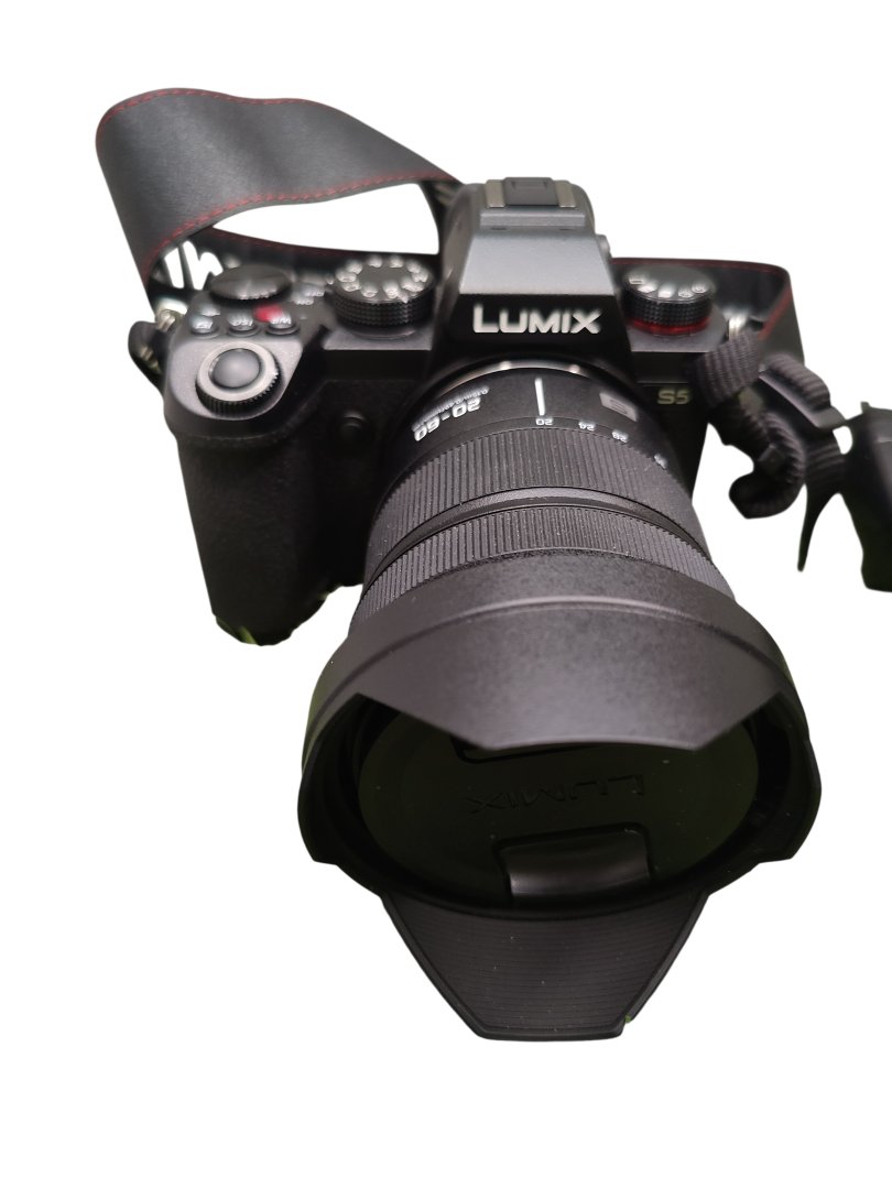 Hybride lumix dc-s5 + 20-60mm