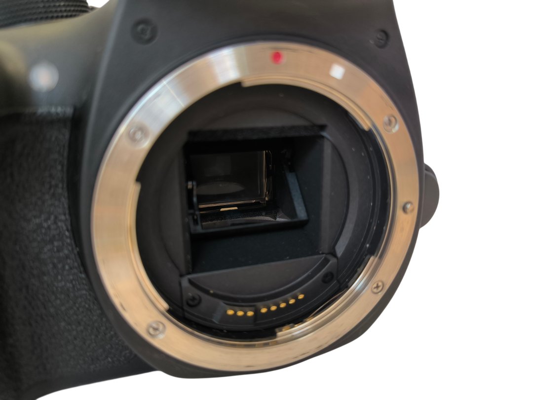 Reflex eos 1200d boitier nu