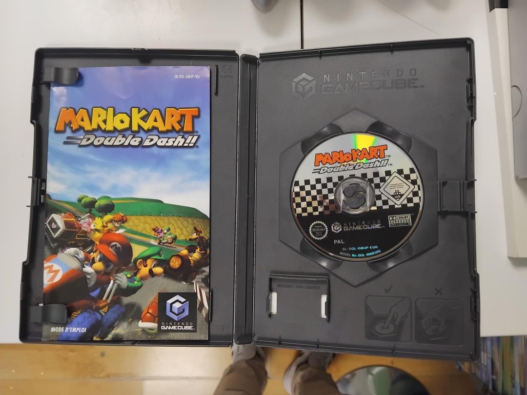 Gamecube pack mario kart en boite