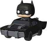 Figurine batman in batmobile