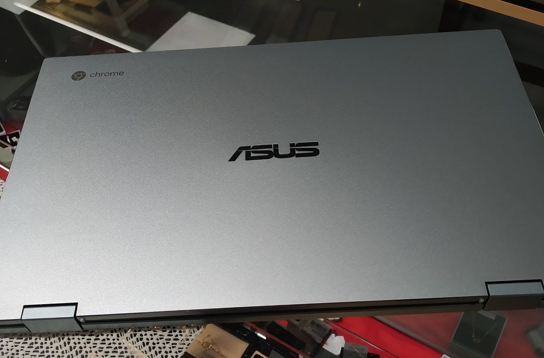 Ordinateur portable intel m3 8100y chromebook c433t 14