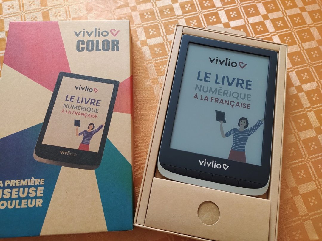 Liseuse color pb633 16go