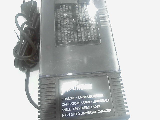 Chargeur universel piles chargeur universal de piles