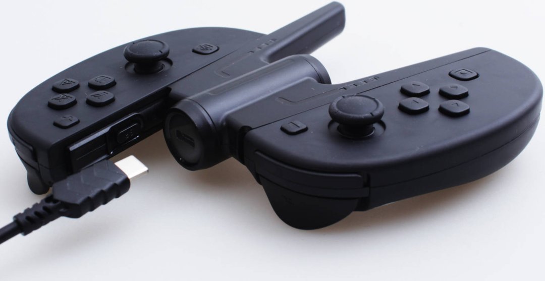 Paire de manettes type joy-con p 299365g