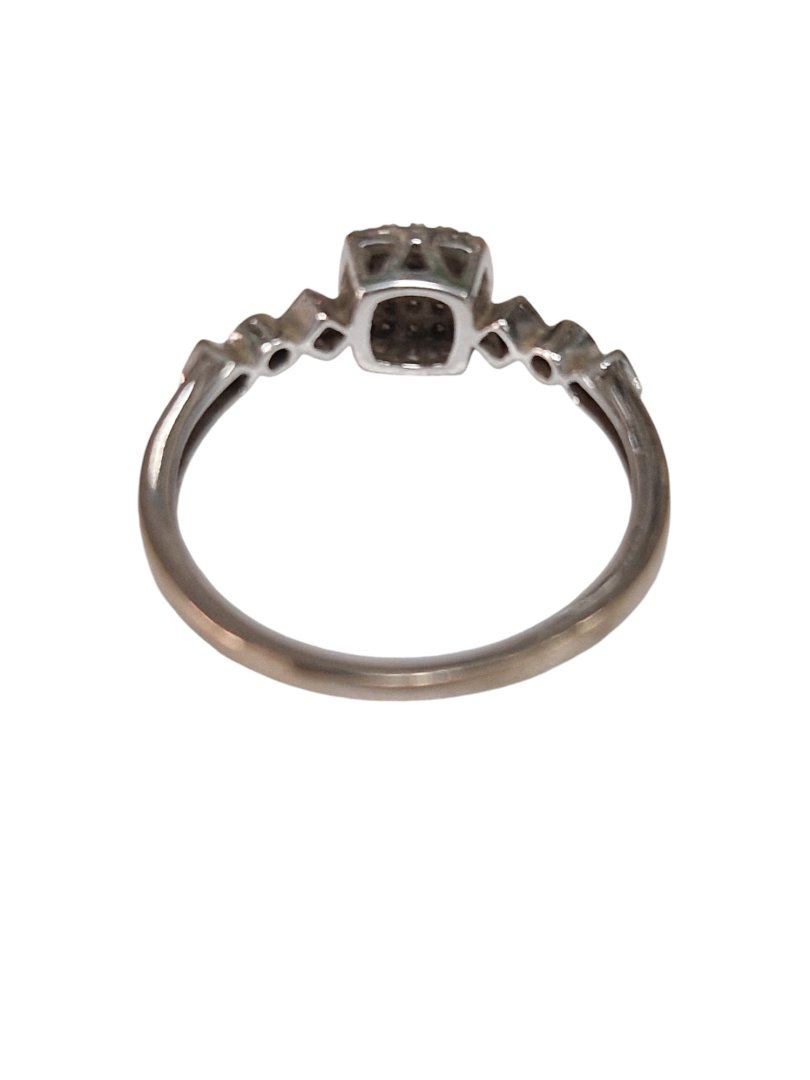 Bague 2,2gr or blanc avec diamants