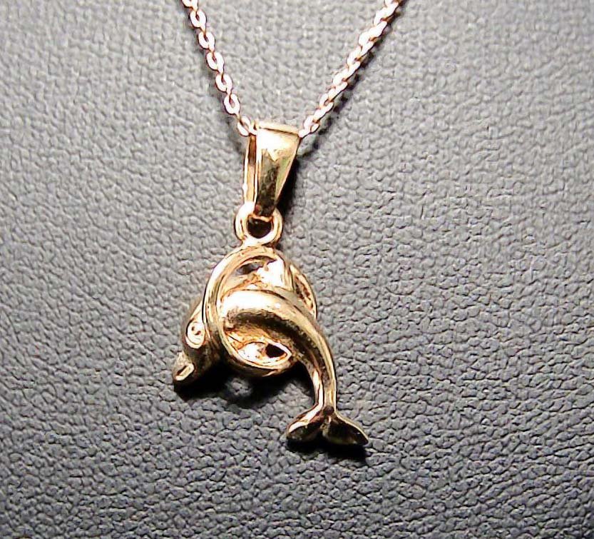 Bijouterie fantaisie collier dauphin