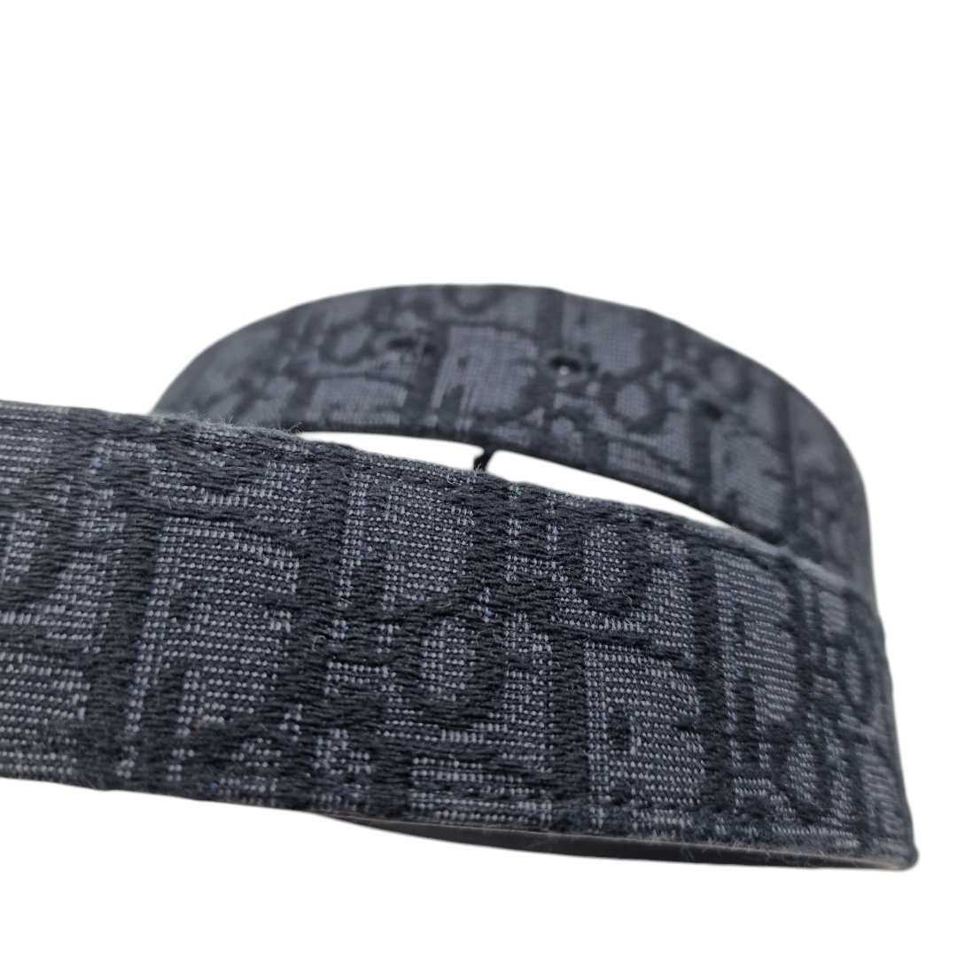 Laniere de ceinture reversible toile jacquard oblique 4800zzyse cuir veau graine avec boucle cd 4900pvvar