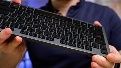 Clavier gamer puri rgb