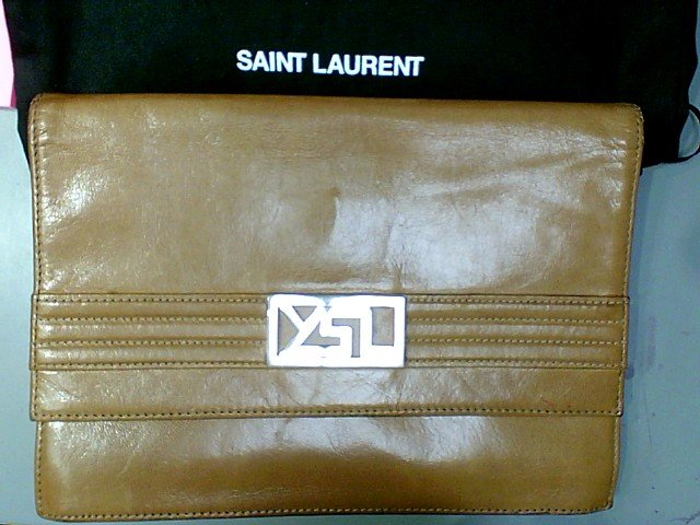 Pochette noir