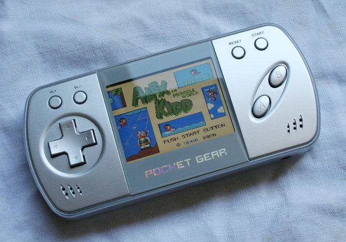 Pocket gear console