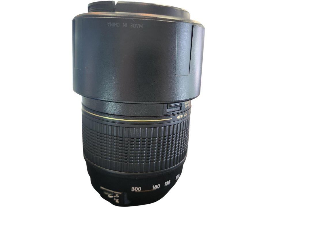 Objectif reflex af di 70-300mm f/4-5.6 telemacro (1:2) ld pour nikon